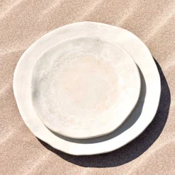 Céladon Paris Grande assiette Onda | Beige sable